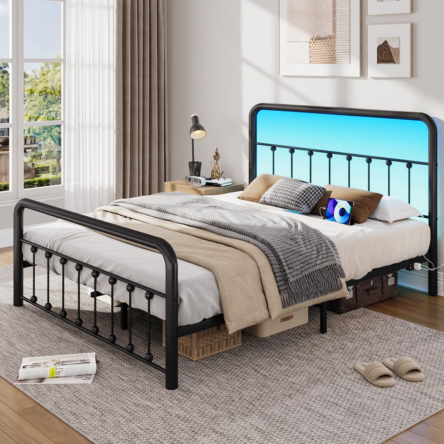 Lifezone Queen Bed Frame, Classic Metal Platform Bed Frame, with Charging Station and LED, No Need for Springs, Modern Black